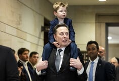 ΕΛΟΝ ΜΑΣΚ AI ΔΙΣΕΚΑΤΟΜΜΥΡΙΟΥΧΟΙ