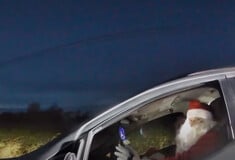 ΗΠΑ: Η τροχαία «έπιασε» τον Άγιο Βασίλη να τρέχει με υπερβολική ταχύτητα στο Οχάιο