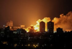 Η Ρωσία βομβαρδίζει το Κίεβο πριν τις ειρηνευτικές συνομιλίες ΗΠΑ-Ουκρανίας