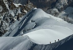 ΝΕΚΡΟΙ ΟΡΕΙΒΑΤΕΣ ΒΑΡΔΟΥΣΙΑ ΤΙ ΣΥΝΕΒΗ