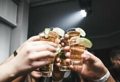 Ιωάννινα: Στο νοσοκομείο δύο ανήλικες σε κατάσταση μέθης μετά από κατανάλωση αλκοόλ