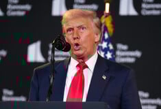 Σιγά σιγά και μετά ξαφνικά