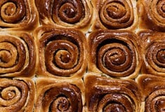 Cinnamon Rolls: Αυτά είναι τα 9 πιο αφράτα της πόλης 