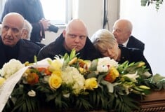 Σύλβα Ακρίτα: Συντετριμμένη η οικογένειά της στην κηδεία της