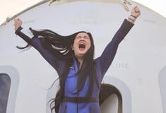 BLUE ORIGIN KATY PERRY ΔΙΑΣΤΗΜΙΚΗ ΠΤΗΣΗ