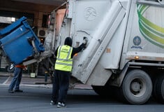 ΥΠΑΛΛΗΛΟΣ ΑΠΟΡΡΙΜΜΑΤΟΦΟΡΟΥ ΕΠΙΘΕΣΗ ΠΕΤΡΑ ΤΡΑΥΜΑΤΙΣΜΟΣ