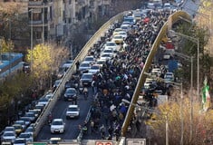 Ιράν: Τουλάχιστον τρεις νεκροί στις διαδηλώσεις κατά της ακρίβειας