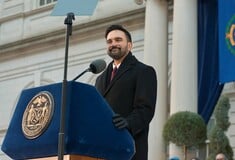 ΖΟΧΡΑΝ ΜΑΜΝΤΑΝΙ ΝΕΑ ΥΟΡΚΗ ΔΗΜΑΡΧΟΣ