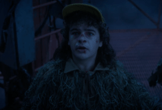 Stranger Things: Γιατί το «Heroes» του David Bowie επιλέχθηκε για το τέλος της σειράς;