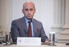 ΓΡΟΙΛΑΝΔΙΑ ΗΠΑ ΣΤΙΒΕΝ ΜΙΛΕΡ ΤΡΑΜΠ