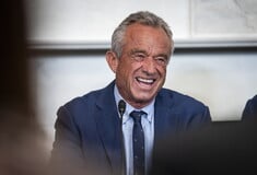 ΡΟΜΠΕΡΤ ΚΕΝΕΝΤΙ ΤΖΟΥΝΙΟΡ ΠΥΡΑΜΙΔΑ ΚΟΚΚΙΝΟ ΚΡΕΑΣ