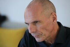 Γιάνης Βαρουφάκης: «Με δαιμονοποιήσουν επειδή τόλμησα να απαντήσω ειλικρινά σε νέους ανθρώπους» 