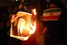 Ιράν: Είμαστε έτοιμοι για πόλεμο, αλλά και για διάλογο, δηλώνει ο υπουργός Εξωτερικών 