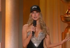 Χρυσές Σφαίρες 2026: Η Glaser απέτισε φόρο τιμής στον Rob Reiner με έναν ξεχωριστό τρόπο