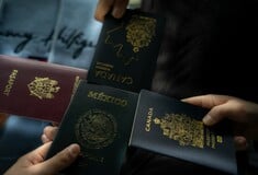 Οι ΗΠΑ «παγώνουν» την έκδοση βίζας για τους υπηκόους 75 χωρών 