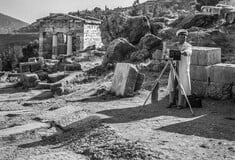 Το απολλώνιο φως των Δελφών με τον φακό του Robert McCabe