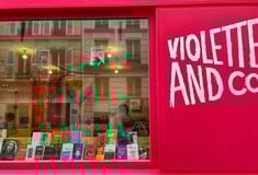 «Violette and Co»: Αστυνομική έρευνα στο γνωστό φεμινιστικό βιβλιοπωλείο του Παρισιού για βιβλίο που «αμφισβητεί την ύπαρξη του Ισραήλ»