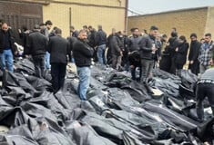 Ιράν: Καταγγελίες ότι οι Aρχές απαιτούν χρήματα για την επιστροφή των σορών διαδηλωτών