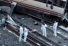 Ισπανία: Απόκοσμα βίντεο από το σιδηροδρομικό δυστύχημα - Σκοτάδι, χάος και απόγνωση