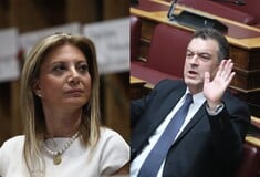 ΑΜΒΛΩΣΕΙΣ ΚΑΡΥΣΤΙΑΝΟΥ ΠΑΠΑΔΟΠΟΥΛΟΣ