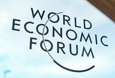 ΠΑΓΚΟΣΜΙΟ ΟΙΚΟΝΟΜΙΚΟ ΦΟΡΟΥΜ ΝΤΑΒΟΣ ΤΡΑΜΠ