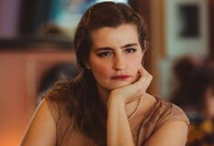 ΜΑΡΙΑ ΚΙΤΣΟΥ ΑΓΡΙΕΣ ΜΕΛΙΣΣΕΣ ΧΡΗΜΑΤΑ ΤΗΛΕΟΡΑΣΗ