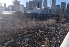 ΗΠΑ: Χιλιάδες κόσμου στους δρόμους της Μινεσότα για να διαδηλώσουν κατά της ICE