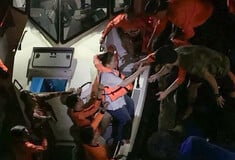 Φιλιππίνες: Νεκροί και δεκάδες αγνοούμενοι σε ναυάγιο πλοίου με 350 επιβαίνοντες