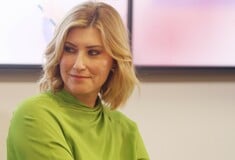 Σία Κοσιώνη: Εκτός ΜΕΘ η δημοσιογράφος - Δεν παίρνει ακόμη εξιτήριο