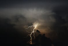 Σε τροχιά διαδοχικών κυμάτων κακοκαιρίας η χώρα τα επόμενα 24ωρα - Καταιγίδες, χαλάζι και κεραυνοί