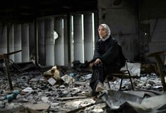 Φάτμα Χασόνα: Η τελευταία φωτορεπόρτερ της Γάζας