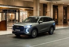 Στην Ελλάδα το Chery Tiggo 9 PHEV των 428 ίππων