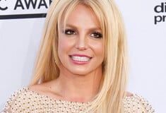 Μπρίντνεϊ Σπίαρς: «Είμαι τυχερή που ζω» - Νέα πυρά κατά της οικογένειάς της στα social media