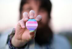 ΤΡΑΝΣ ΑΘΛΗΤΡΙΕΣ ΕΡΕΥΝΑ