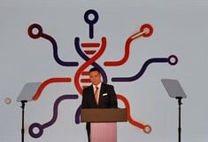 ΣΤΕΦΑΝΟΣ ΚΑΣΣΕΛΑΚΗΣ ΚΟΜΜΑ ΝΕΟ ΟΝΟΜΑ