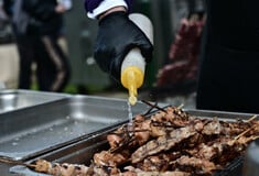 Καιρός - Τσατραφύλλιας: Η ιδανική ώρα για το τσίκνισμα αύριο στην Αττική