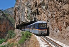 Καλάβρυτα: Ακινητοποιήθηκε ξανά o Οδοντωτός - Ταλαιπωρία για 77 επιβάτες