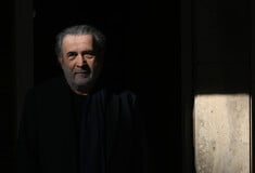 Ο κ. Λαζόπουλος βρίσκει ακόμη χαριτωμένα τα αστεία με τους χοντρούς