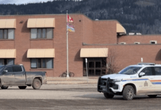 ΚΑΝΑΔΑΣ ΜΑΚΕΛΕΙΟ ΣΧΟΛΕΙΟ ΠΥΡΟΒΟΛΙΣΜΟΙ