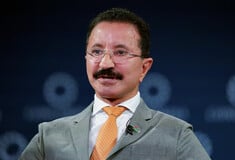 ΤΖΕΦΡΙ ΕΠΣΤΑΙΝ DUBAI CEO 