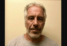 ΤΖΕΦΡΙ ΕΠΣΤΑΪΝ 