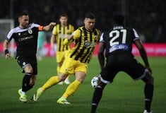 ΠΑΟΚ ΑΕΚ SUPER LEAGUE ΠΟΔΟΣΦΑΙΡΟ