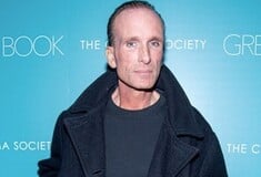 ΠΙΤΕΡ ΓΚΡΙΝ ΗΘΟΠΟΙΟΣ ΘΑΝΑΤΟΣ