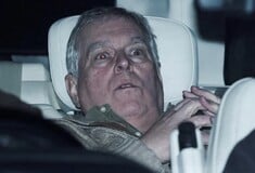 Ελεύθερος ο Άντριου μετά την ανάκριση: Η πρώτη φωτογραφία μετά τη σύλληψή του