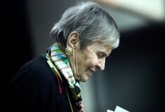 ΕΛΕΝΗ ΓΛΥΚΑΤΖΗ ΑΡΒΕΛΕΡ ΚΗΔΕΙΑ ΛΑΙΚΟ ΠΡΟΣΚΥΝΗΜΑ