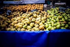 ΚΑΘΑΡΑ ΔΕΥΤΕΡΑ ΛΑΙΚΗ ΑΓΟΡΑ ΣΟΥΠΕΡ ΜΑΡΚΕΤ