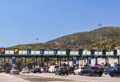 ΚΑΘΑΡΑ ΔΕΥΤΕΡΑ ΕΚΔΡΟΜΕΙΣ