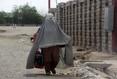 ΑΦΓΑΝΙΣΤΑΝ ΤΑΛΙΜΠΑΝ ΠΟΙΝΙΚΟΣ ΚΩΔΙΚΑΣ ΓΥΝΑΙΚΕΣ