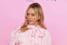 Η Chloë Sevigny γυρίζει ντοκιμαντέρ για τους Deadheads και για την Αμερική που επιμένει