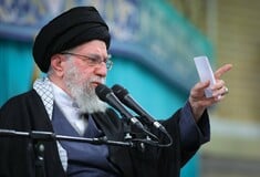 ΙΡΑΝ ΧΑΜΕΝΕΙ ΝΕΚΡΟΣ